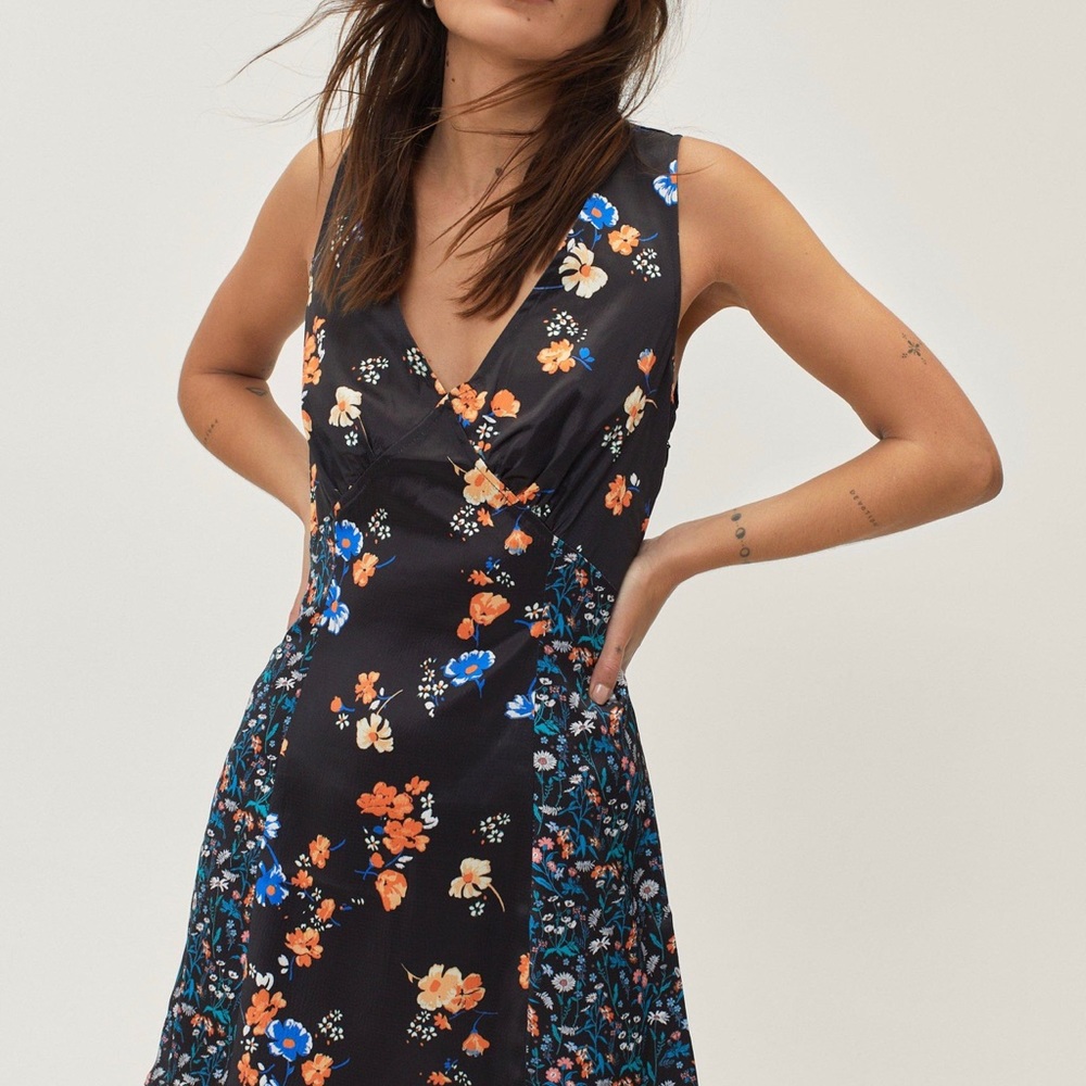 Floral Print Satin V Neck Mini Dress